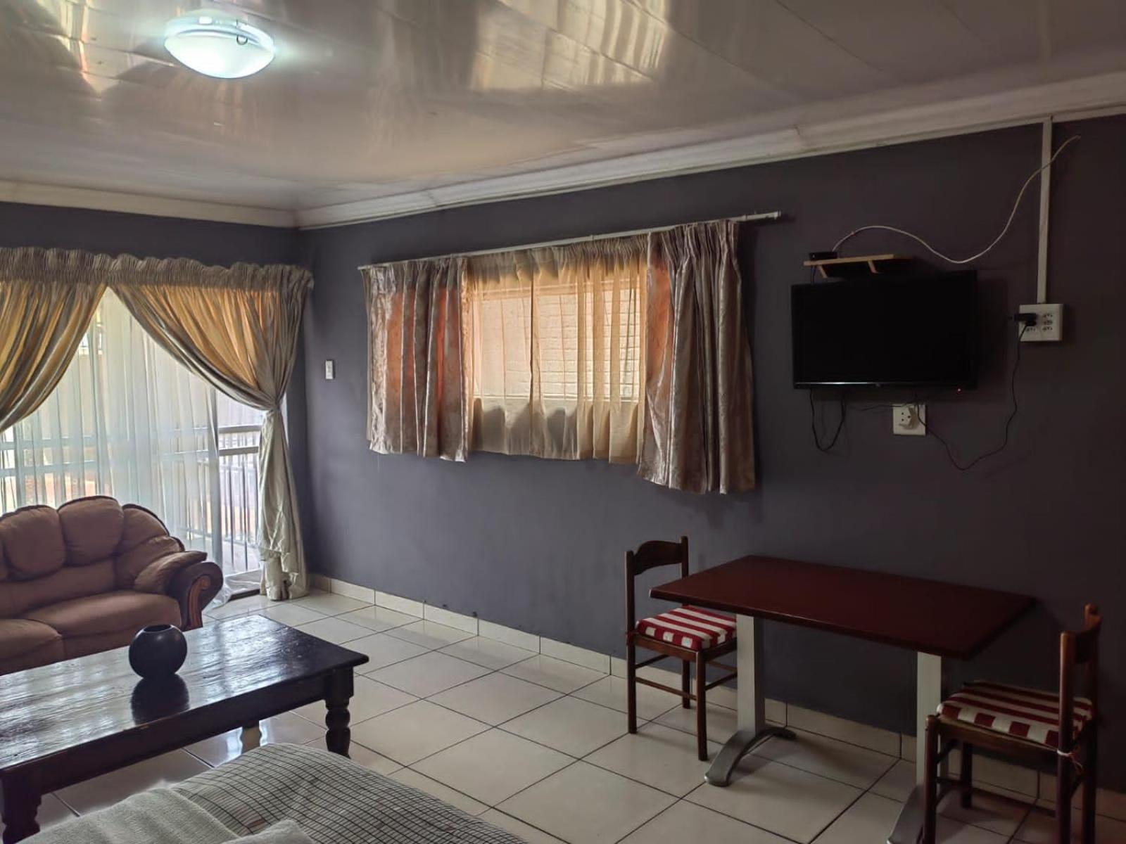 Sibahlenomhlambi Guesthouse スプリングズ エクステリア 写真