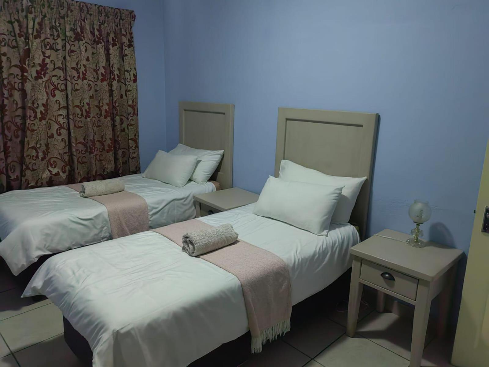 Sibahlenomhlambi Guesthouse スプリングズ エクステリア 写真