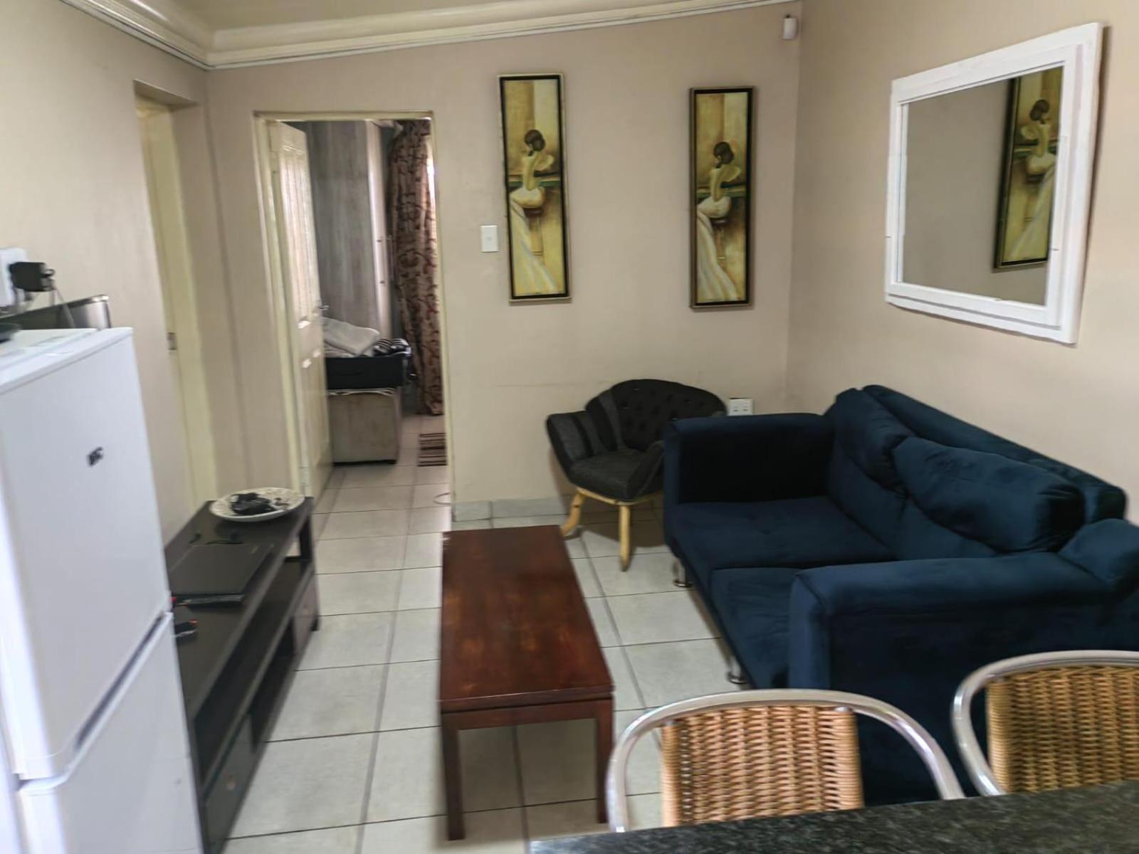 Sibahlenomhlambi Guesthouse スプリングズ エクステリア 写真