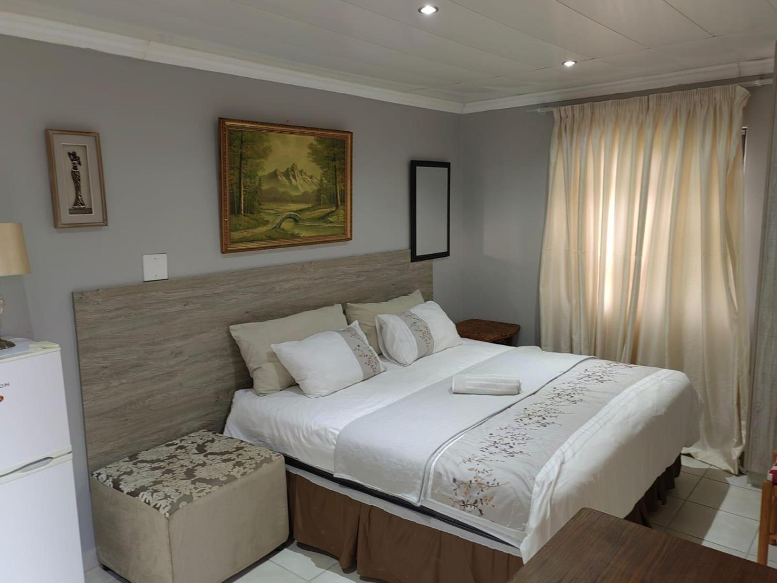 Sibahlenomhlambi Guesthouse スプリングズ エクステリア 写真