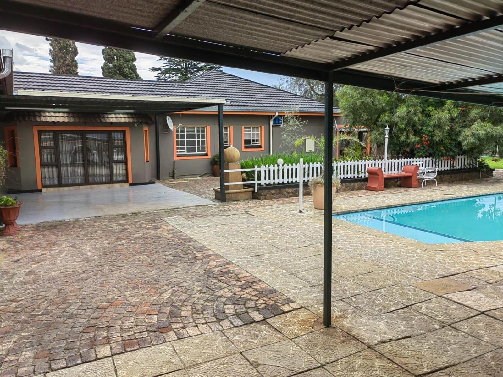 Sibahlenomhlambi Guesthouse スプリングズ エクステリア 写真