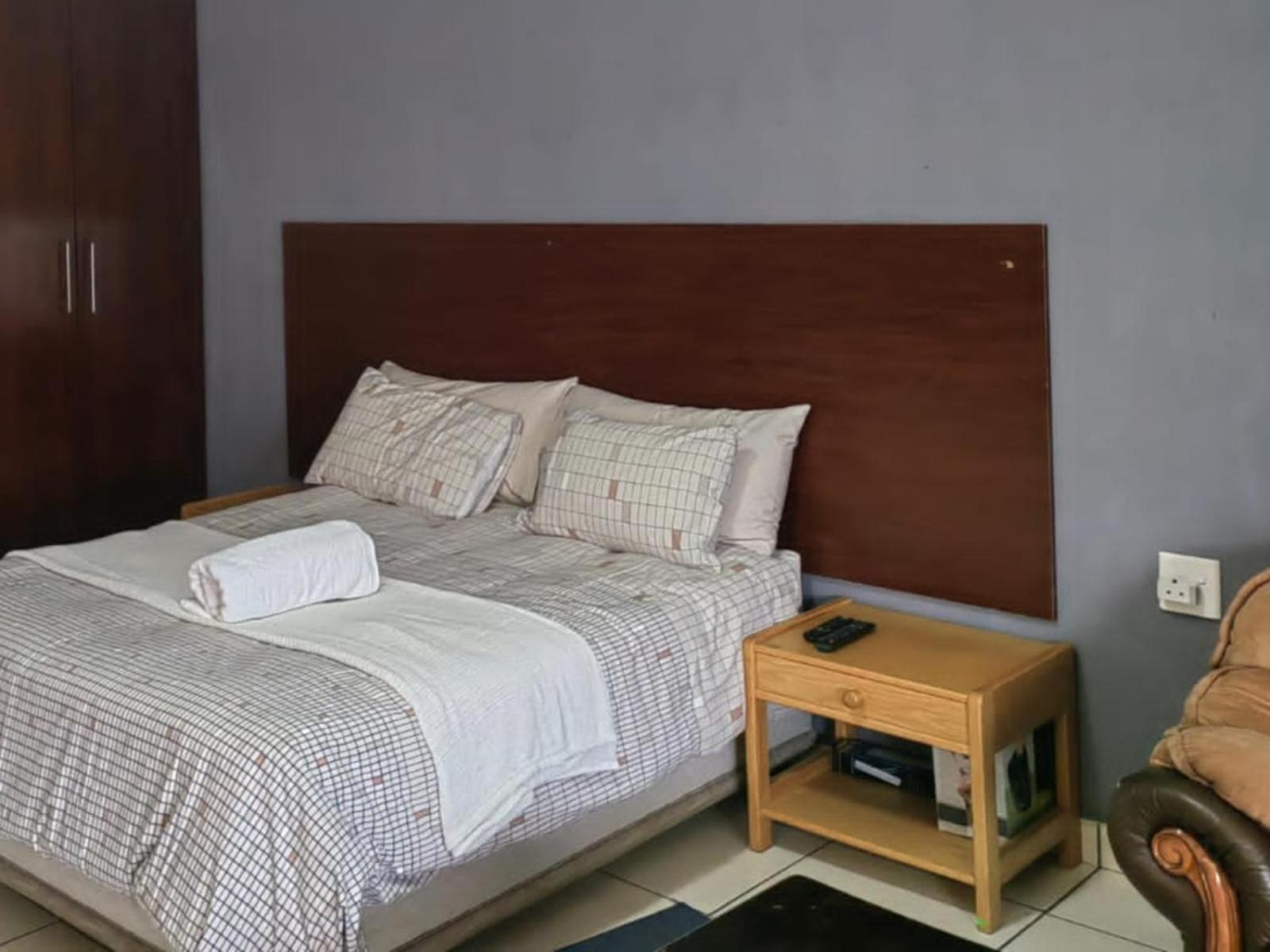 Sibahlenomhlambi Guesthouse スプリングズ 部屋 写真